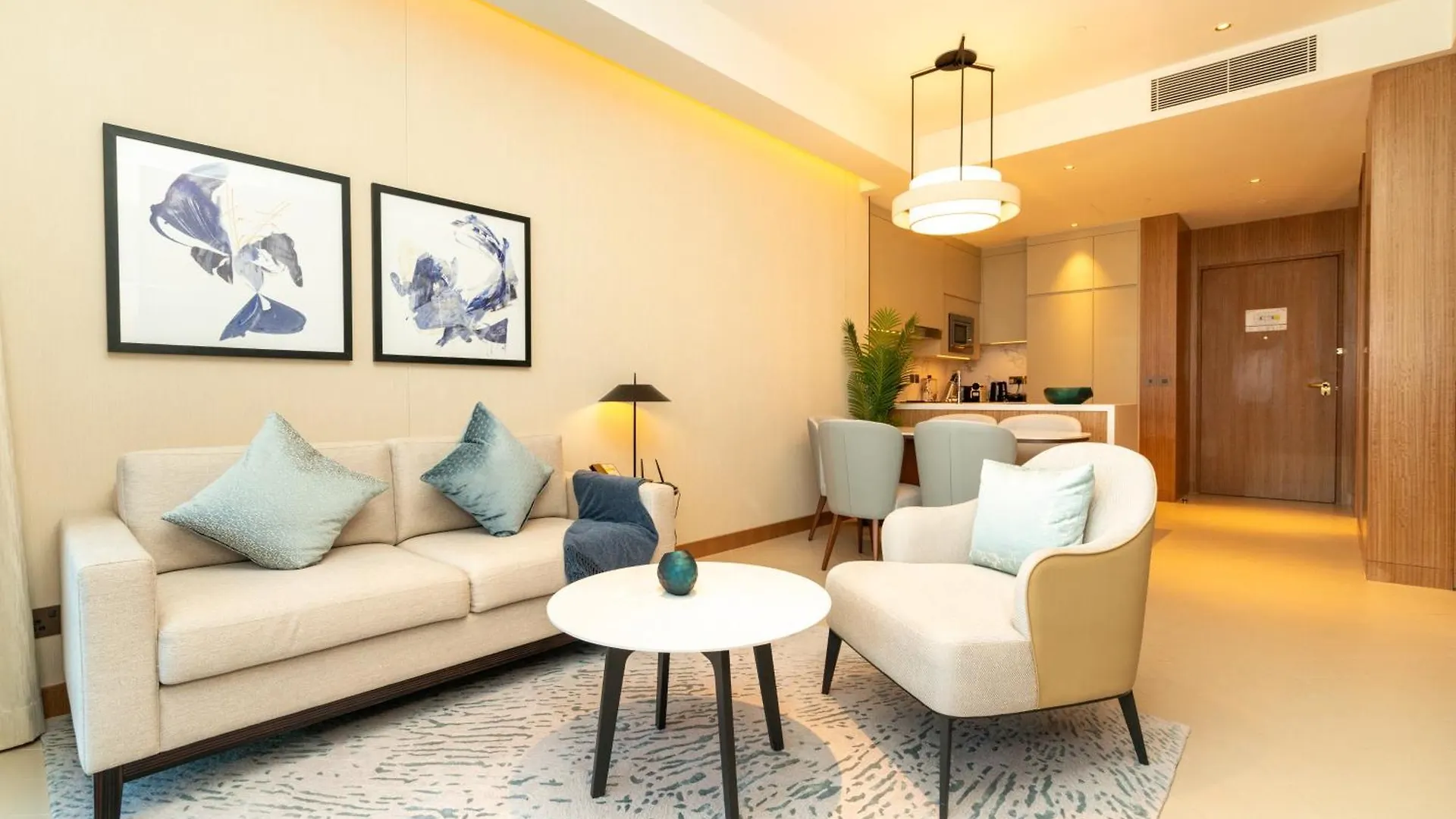 Downtown Luxury, The Address Opera Residences, 2Br Burj View Dubai
