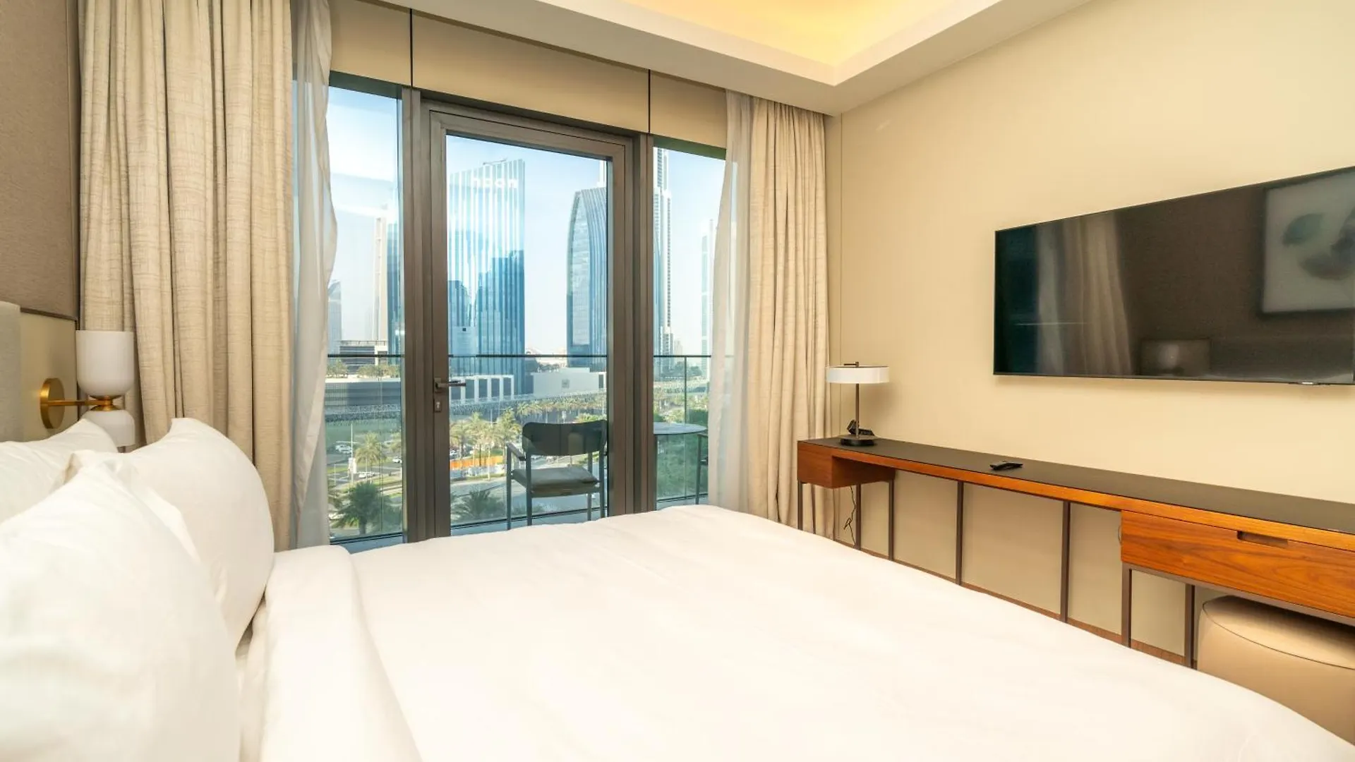 Apartment Downtown Luxury, The Address Opera Residences, 2Br Burj View Dubai