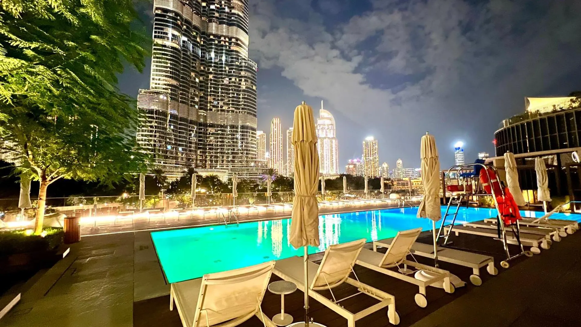 Downtown Luxury, The Address Opera Residences, 2Br Burj View Dubai