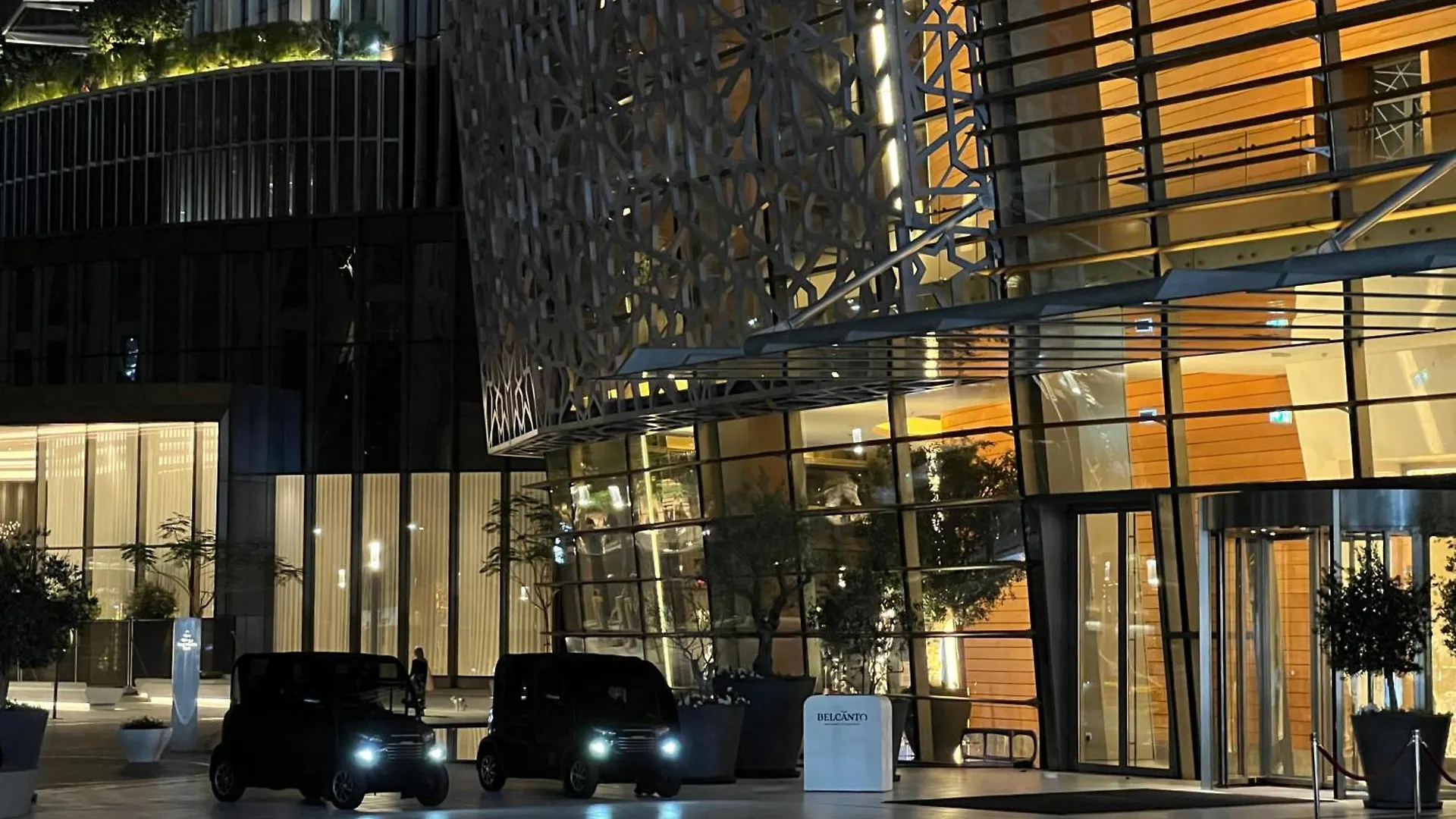 Apartment Downtown Luxury, The Address Opera Residences, 2Br Burj View Dubai United Arab Emirates